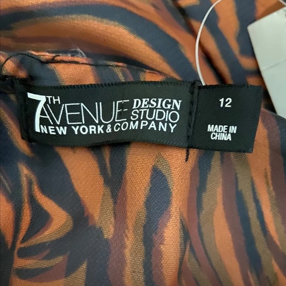 7th Avenue New York & Company Tiger Print Skirt - Picture 2 of 6